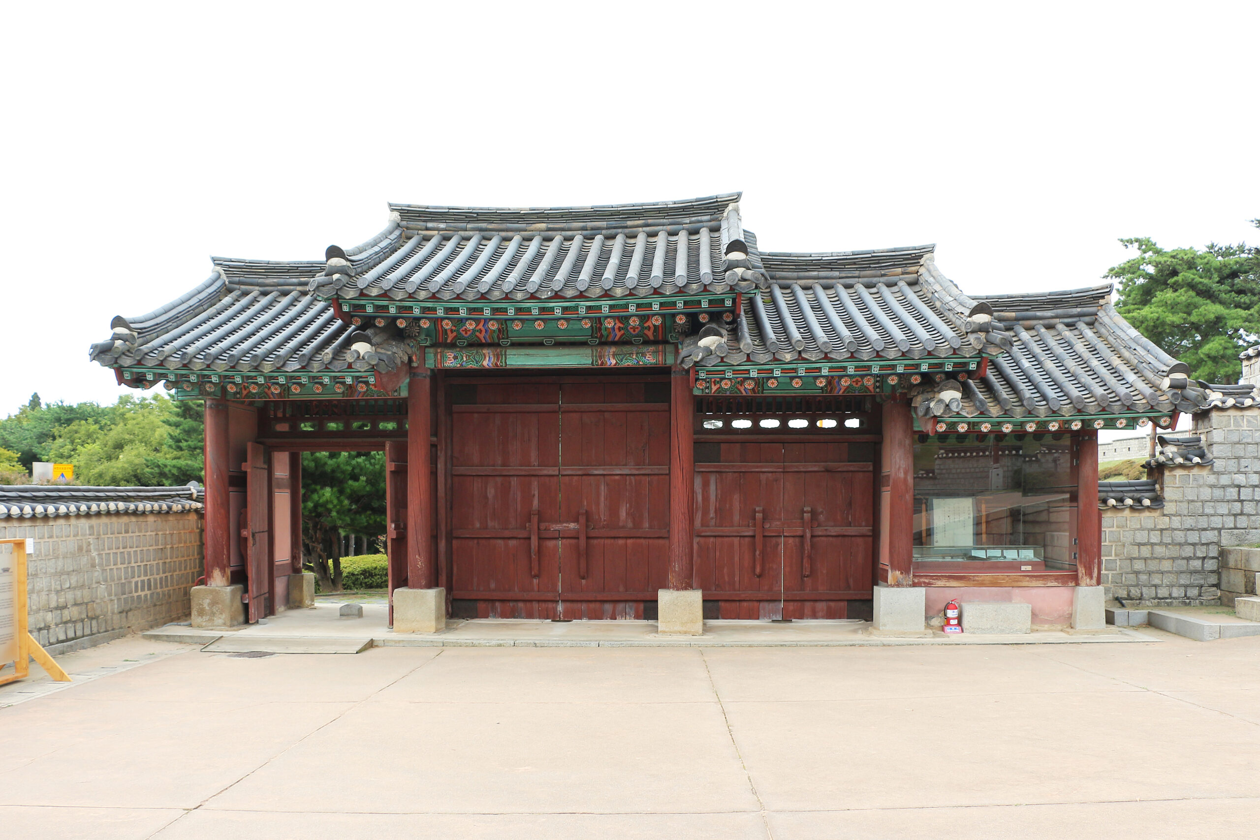수원화성문화제 화성행궁권 동선을 떠올릴 수 있는 수원화성 전통 건축