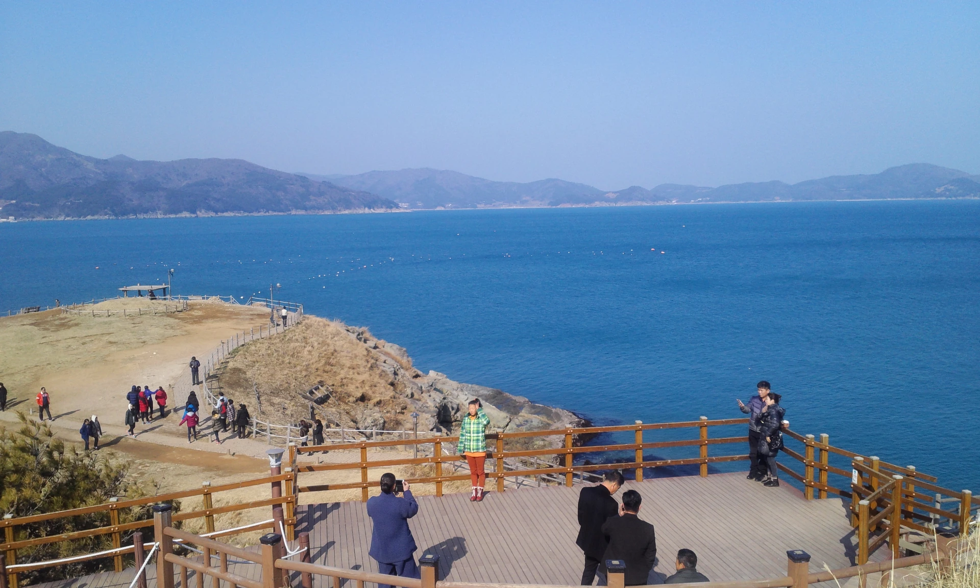 거제 바람의언덕과 남해 바다를 내려다본 실제 풍경