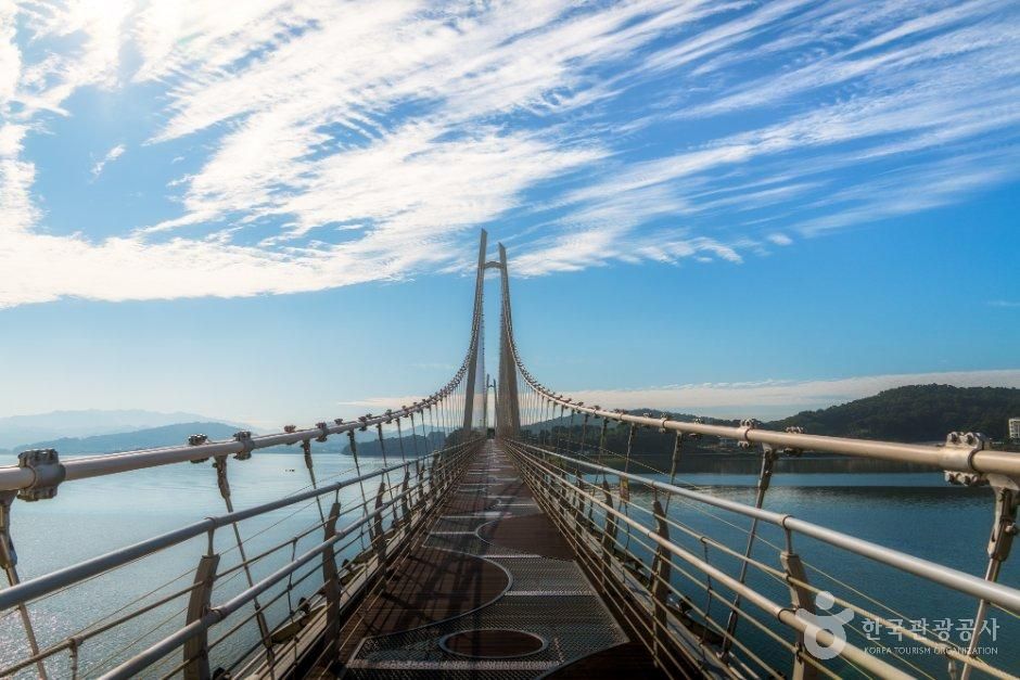 논산가볼만한곳 탑정호 출렁다리 실제 풍경